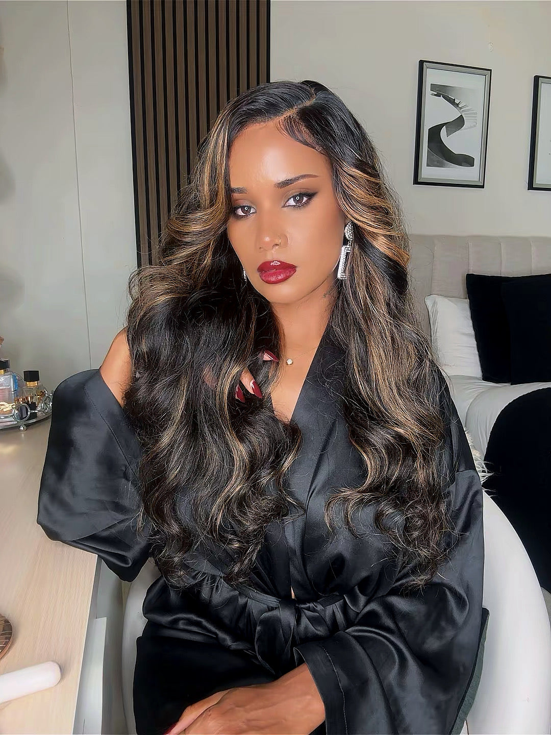 Highlighted body wave 100% human hair HD lace
